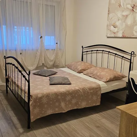 Toni Апартаменты